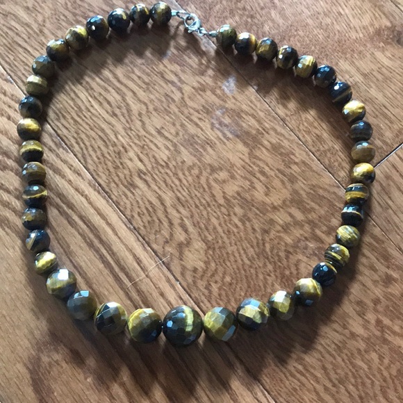 on line Jewelry - Tigers eye gem stone NWOT faceted looks sparkly on line Jewelry - Tigers eye gem stone NWOT faceted looks sparkly
